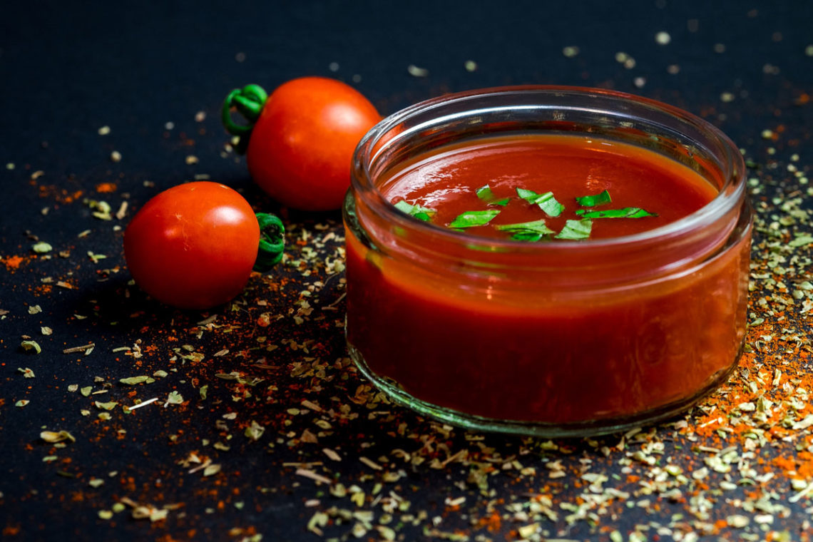 tomato-soup-by-dennis-klein-129931-unsplash